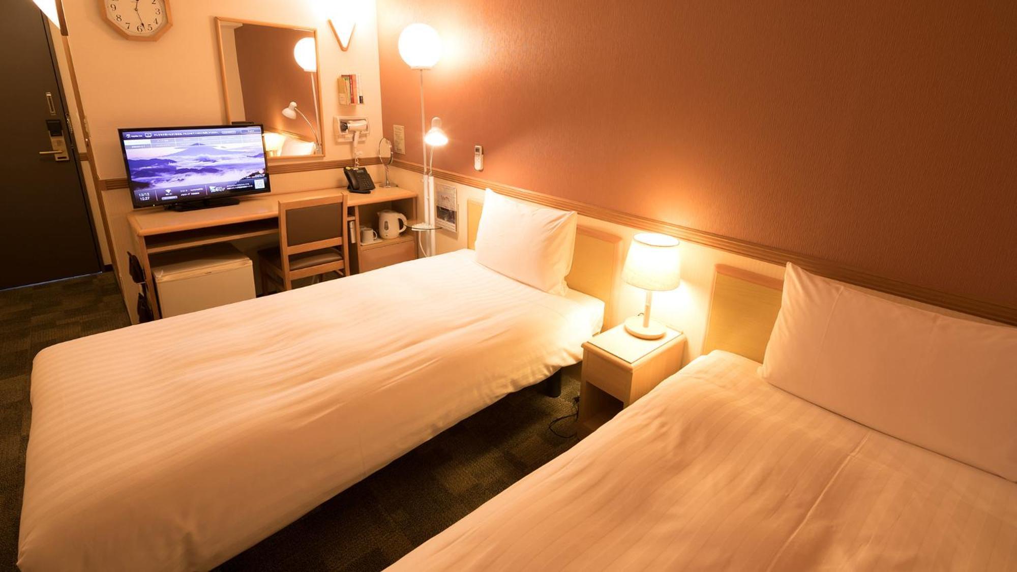 Toyoko Inn Aioi eki Shinkansen guchi Zimmer foto