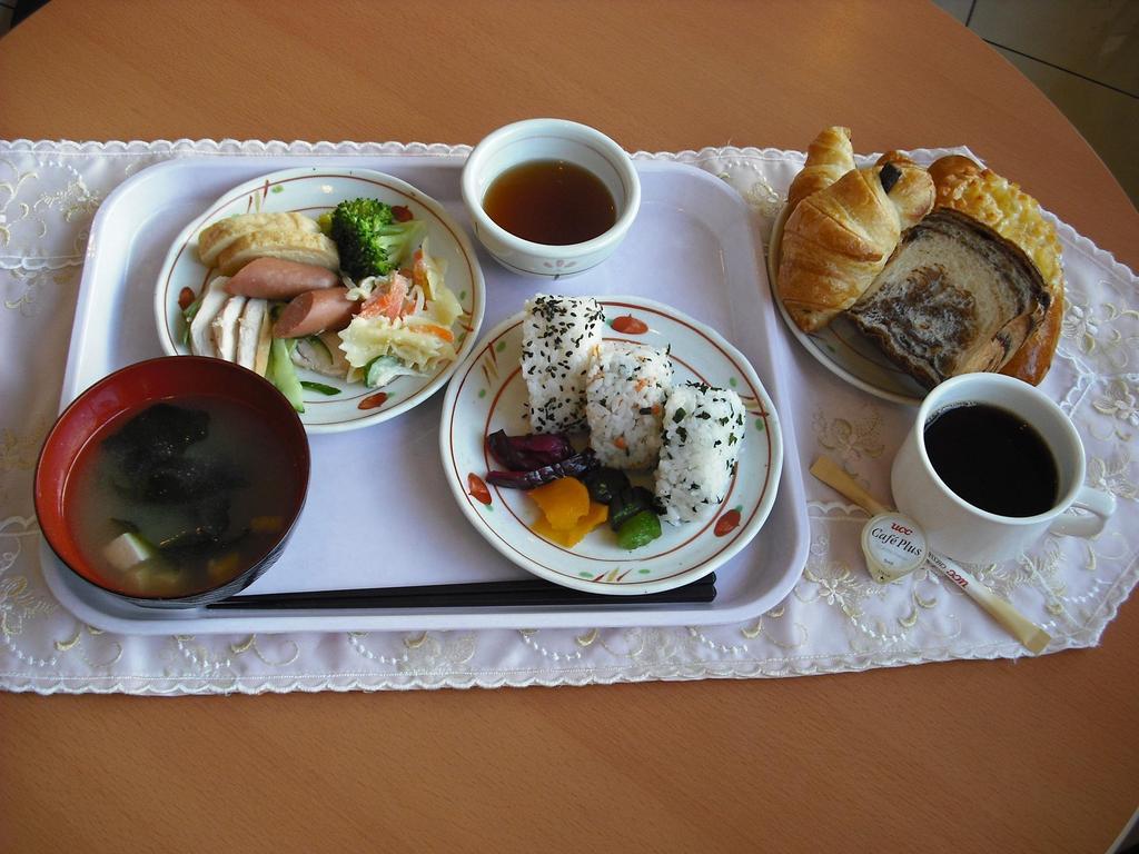 Toyoko Inn Aioi eki Shinkansen guchi Exterior foto